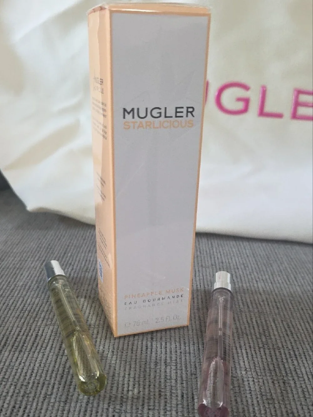 Mugler Starlicious Cream Tote with Pink Logo and 3-Piece Mist Set, All New.